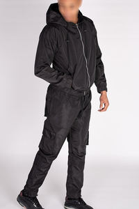 Conjunto cortavientos ligero de secado rápido de 100% poliéster personalizado, chándal cortavientos de nailon con cremallera para hombre - Product Image 6