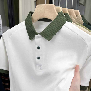 Camiseta Polo Casual para Hombre, Diseño Moderno, Color Negro con Verde, Color Negro Sólido, 100% Algodón, Alta Calidad - Product Image 5