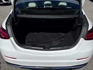 รถยนต์มือสองปี 2024 รุ่น C-Class C 300 4MATIC เกียร์อัตโนมัติ ระบบขับเคลื่อนสี่ล้อ ล้อแม็กซ์ R17 เบาะหนัง ระบบนำทาง เบาะอุ่น - Product Image 5