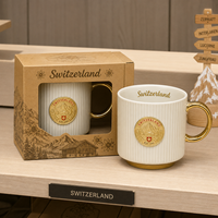 Mug à café en céramique souvenir Suisse, motif drapeau et bâtiment emblématique, avec badge métallique, en porcelaine fine, personnalisable OEM, vente en gros