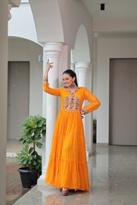 Estilo tradicional indio último listo para usar Georgette Bandhani estampado Navratri estilo vestido elegante parche trabajo para mujeres étnicas - Product Image 5