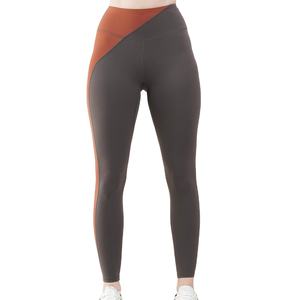 Leggings de yoga légers pour femmes, mi-longueur, séchage rapide, polyester/nylon/spandex, élastiques, meilleur matériau, tendance, vente chaude - Product Image 1