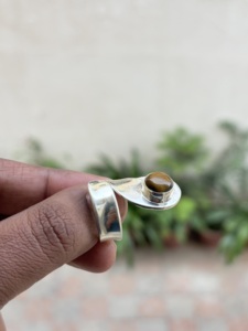 Bague en argent sterling faite à la main personnalisée avec œil de tigre, pierre taillée, toutes tailles, forme, mariage, qualité 3A, classique, vintage, sertie de pierres - Product Image 4