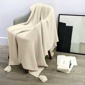 Plaid rectangulaire en polyester tricoté épais, motif brossé, respirant, écologique, résistant aux plis, style moderne, toutes saisons - Product Image 4