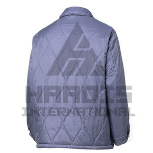 Vestes d'entraîneur à manches longues personnalisées de la meilleure qualité pour hommes vestes d'entraîneur à bas prix Veste d'entraîneur matelassée de la meilleure qualité pour hommes - Product Image 5