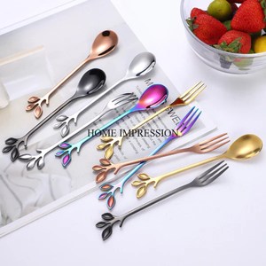 Ensemble de 12 pièces couleur argent fini brillant fleurs et feuilles polies cuillères de créateur et ensemble de couverts de luxe pour les gens - Product Image 6