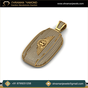 Medallón Personalizado de Plata de Ley 925 con Baño de Oro y Diamantes Moissanite, Joyería Fina de Alta Calidad, Regalos Elegantes - Product Image 3