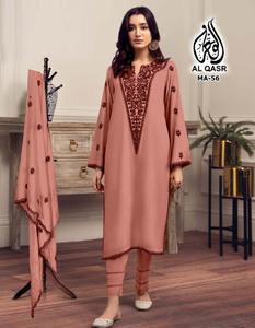 El último diseñador Faux Georgette Bordado Secuencia Bordado Trabajo Kurti Set Por Fab Zone - Product Image 3