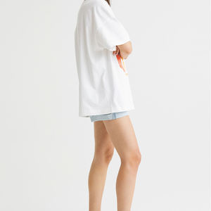 Camiseta de manga corta de color blanco para mujer de la mejor calidad con logotipo personalizado disponible en diferentes colores - Product Image 3