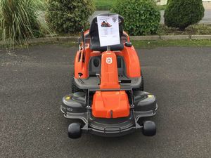 Tondeuse autoportée Husqvarna R 214T pas chère - Product Image 5