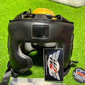 Protector de Cabeza de Boxeo de Cuero WARZONE SPORTS al por Mayor, Cierre de Gancho y Bucle, Protección Ajustable, Color Personalizado, Talla Adulto, OEM - Product Image 1