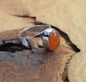 Anillo de Plata de Ley con Cornalina Roja, Gema Ovalada, Piedra de Nacimiento de Agosto, Joyería Hecha a Mano para Mujer - Product Image 5