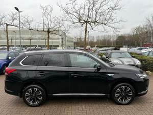 ใช้แล้ว lhd/rhd 2018 Mitsubishi Outlander 2.0 4H PHEV - Product Image 2