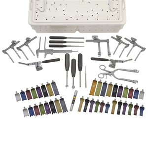 82 PCS Juego de instrumentos de cirugía plástica Fuente de alimentación manual Kit quirúrgico integral para dispositivos y suministros médicos - Product Image 1