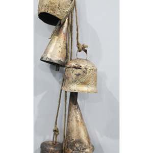 Carillon éolien rustique en fer recyclé style shabby chic pour décoration extérieure de patio, jardin ou cour - Product Image 4