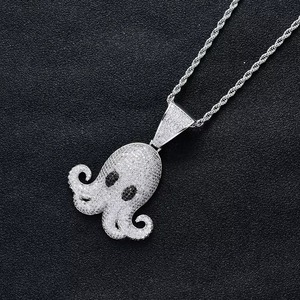 Collier Pendentif Pieuvre Moissanite Iced Out Micro-Pavé Hip Hop Breloque Animale Plaqué Argent Rhodié Certifié GRA - Product Image 4