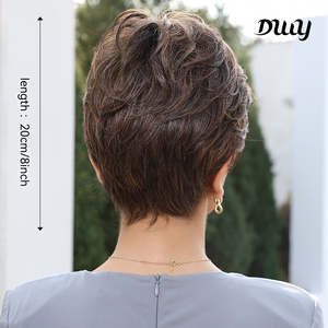 วิกผมสังเคราะห์ทรงพิกซี่สีน้ำตาล DWY Free Part พร้อมเชือกผูกด้านหน้าสีน้ำตาลอ่อนแบบโมโนเลซ - Product Image 4