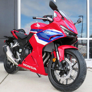 Motocicleta Honda CBR500R 2025 estándar de exportación, ideal para importadores y distribuidores internacionales - Product Image 3