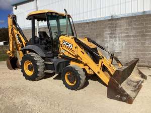 Retroexcavadora JCB4CX Usada, Cargadora Frontal, Motor Perkins, Carga Nominal de 15 Toneladas, Modelo 2023, Flexible, Estable, Económica, Confiable y Sencilla - Product Image 6