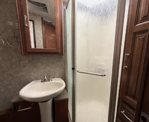 El mejor!! Autocaravana Usada 2014 Diésel Manual Euro 4 Fleet Wood South Wind 34A CLASE A - Product Image 6