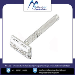 Compre una maquinilla de afeitar de seguridad de doble filo elegante de calidad genuina disponible a un precio competitivo - Product Image 2