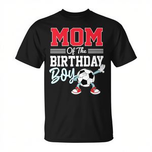 Maglietta per la festa di compleanno della mamma del figlio, a tema calcio, per la famiglia - T-shirt personalizzabile promozionale per la festa speciale della mamma - Product Image 2