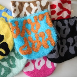 หมวกบีนนี่ถักอะคริลิคสำหรับผู้ชายหมวกบีนนี่สีดำลายนูนดีไซน์กะโหลกสำหรับฤดูหนาวปรับแต่ง100% ได้ปรับแต่งได้ - Product Image 5