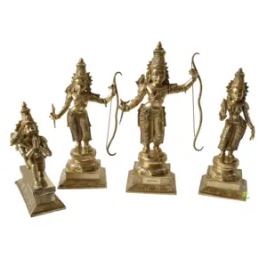 真ちゅう製のラムファミリー彫刻ラムシタラックスマンとハヌマン彫刻寺院の装飾とテーブルトップの装飾用