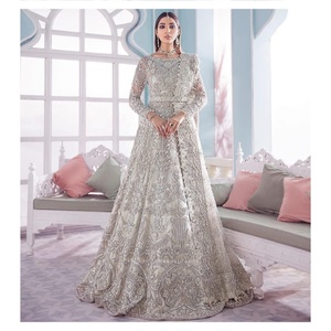 อินเดียปากีสถานล่าสุดสุทธิปัก Lehenga กับงานฝีมือหนักกับการทำงานลำดับการขายร้อนชุด2023 - Product Image 3