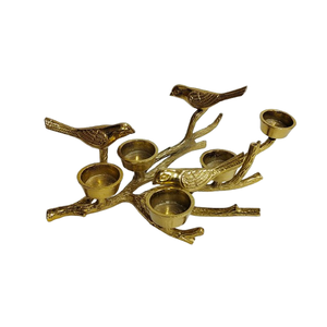 Pilar de Metal con acabado dorado brillante moderno soporte de vela decorativo para el hogar soporte de vela nórdico de lujo hecho a mano - Product Image 2