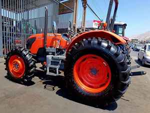 Tracteurs Kubota M954X 25hp 30hp 35hp 40hp avec chargeur frontal et chargeuse-pelleteuse - Product Image 2