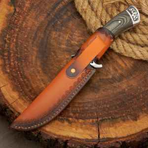 Cuchillo de Caza de Hoja Fija de Acero de Damasco de Alta Calidad Hecho a Mano para Supervivencia en Campamentos, con Mango de Madera y Funda de Cuero Personalizada - Product Image 6