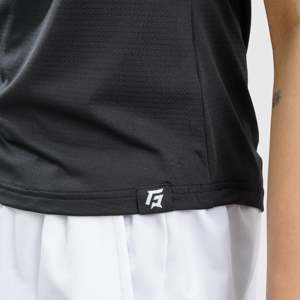 เสื้อยืดแขนสั้นทรงสปอร์ต W124 สีดำ ผลิตจากผ้าถัก - Product Image 6