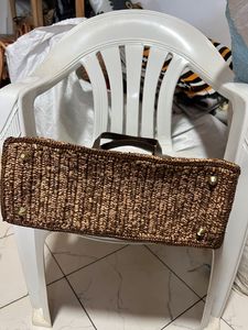 Bolso de Mano ARTIMADA Hecho a Mano con Hilo Multicolor, Crochet de Rafia, Asas Largas, Decoración de Borlas y Pompones, Cierre de Cremallera MG - Product Image 3