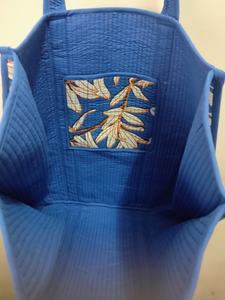 Sac fourre-tout en coton 100% matelassé artisanal avec imprimé floral double face, longue poignée, grand sac réutilisable pour le shopping et les voyages - Product Image 2