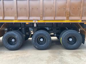 32FT 3 ESSIEU Plain Sheet Sidewall 55Combo Bellcranck Avec York Essieu et Suspension et ABS avec Parking - Product Image 2