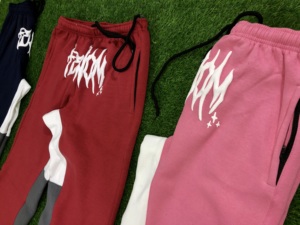 Pantalon de survêtement pour homme personnalisé, poids lourd, 100% coton, de haute qualité, style streetwear, taille haute, effet 3D pour tissu en molleton - Product Image 4