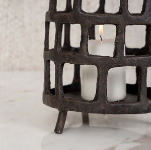 <b>Bronze</b> Iron Classic <b>Candle</b> <b>Holder</b> Quality Wholesale Decorative Table Decoration for Home Festive Hotel Other <b>Candle</b> <b>Holders</b> - Product Image 4