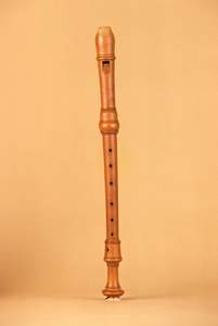 Flauta de madera hecha a mano con sonido de bambú natural, perfecta para profesores de yoga, sesiones de meditación y ejercicios de respiración musical - Product Image 5