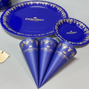 Assiettes <span class=keywords><strong>de</strong></span> fête d'anniversaire <span class=keywords><strong>de</strong></span> gâteau en <span class=keywords><strong>carton</strong></span> blanc compostable personnalisé écologique populaire <span class=keywords><strong>de</strong></span> gros Assiettes en papier jetables pour boulangerie - Product Image 4