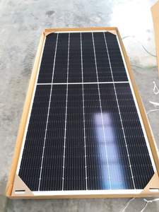 แผงเซลล์แสงอาทิตย์โมโนคริสตัลไลน์540W-560W ให้ผลลัพธ์สูงประสิทธิภาพ21.5% สำหรับโครงการที่อยู่อาศัยและสาธารณูปโภค - Product Image 5