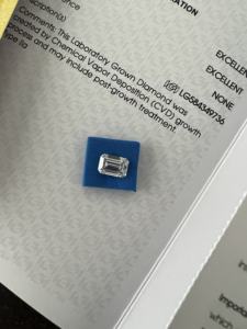 9.07CT E VS1 Diamant de laboratoire taille émeraude Diamants de laboratoire CVD de haute qualité pour bijoux personnalisés d'Inde - Product Image 5