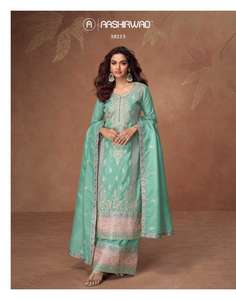 Colección de Salwar Kameez de Neeta Creation, en organza brillante y seda, hasta la rodilla, para todas las temporadas y fiestas. - Product Image 4