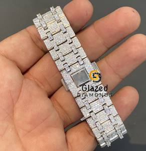 Reloj de diamantes de corte brillante redondo de moissanita completamente helado de aspecto lujoso para hombres en acero inoxidable con claridad Vvs mejorada - Product Image 3