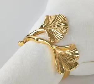 Design moderne en métal avec nœud doré et rond de serviette en émail Vaisselle Accessoires décoratifs de Noël Rond de serviette royal - Product Image 3