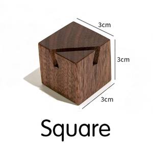 Tarjetero de Madera Hecho a Mano, Estuche de Madera Maciza y Duradero para Tarjetas de Crédito, Débito e Identificación, Regalo Artesanal para Dueños de Carteras - Product Image 6