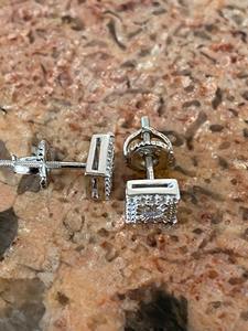 Luxury Round Cut VVS Moissanite Diamond Stud <b>Earrings</b> With Gold Plated 925 Silver <b>Fine</b> Minimalist Fashion Jewelry At Low Price - Product Image 5