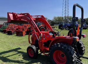 Tracteur agricole compact Kubota L3901 39HP 4x4 avec chargeur frontal, modèle 2026 - Product Image 3