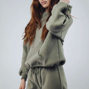 Low Moq Diseño personalizado Mujeres Chándales Uso al aire libre Ropa de mujer Color personalizado Mujeres Chándal - Product Image 5