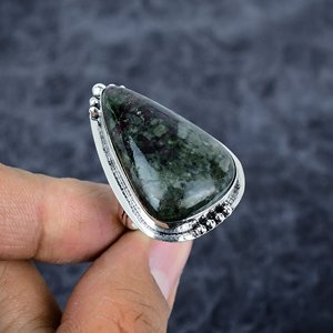 Eudialyte 925แหวนพลอยรูปลูกแพร์สุดทึ่งทำมือโบฮีเมียนหนามเตยสำหรับผู้ชายผู้หญิงงานเลี้ยงอันโอชะ - Product Image 1